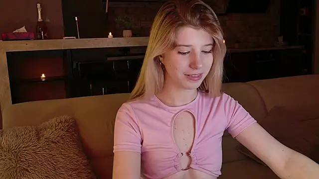 Bella amory online show from 9, 2, 2025