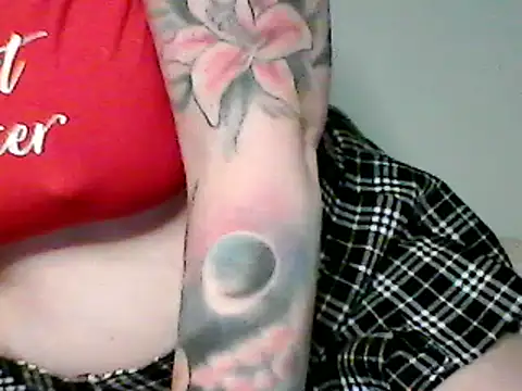 Snapshot of SashaSC3 chatting on 11, 2, 2025 SashaSC3 online show from 11, 2, 2025