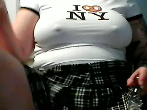 Snapshot of SashaSC3 chatting on 11, 2, 2025 SashaSC3 online show from 11, 2, 2025