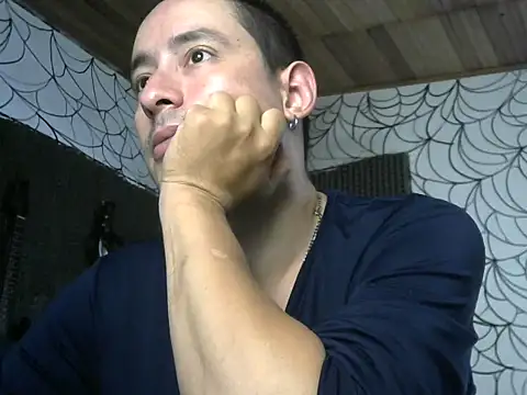 vampireathome online show from 25, 3, 2026