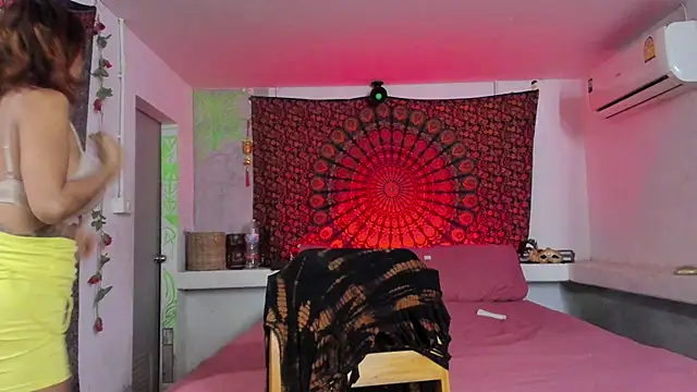 katia voodoo13 online show from 21, 3, 2025