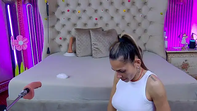 PlayfulShow online show from 12, 4, 2026