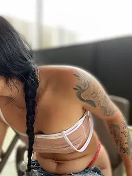 Snapshot of Dulce__Boyd chatting on 21, 3, 2025 Dulce Boyd online show from 21, 3, 2025