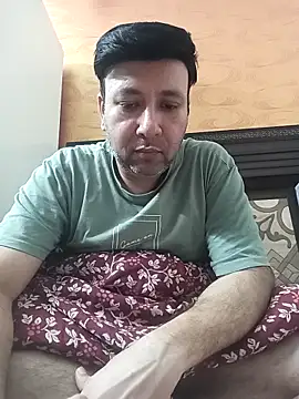 innocentboy1987 online show from 29, 4, 2026