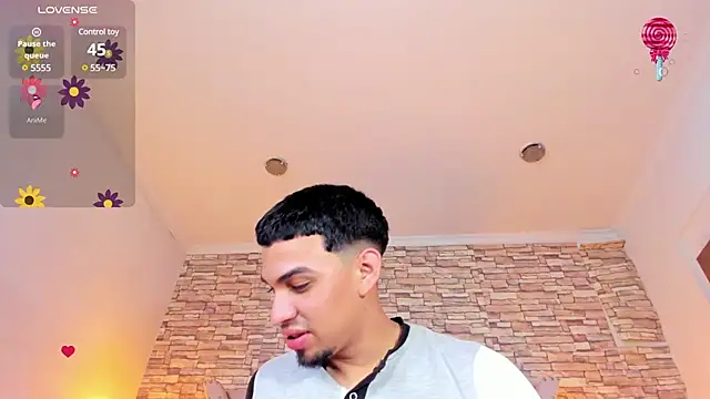 Miagael Pervert online show from 11, 2, 2025