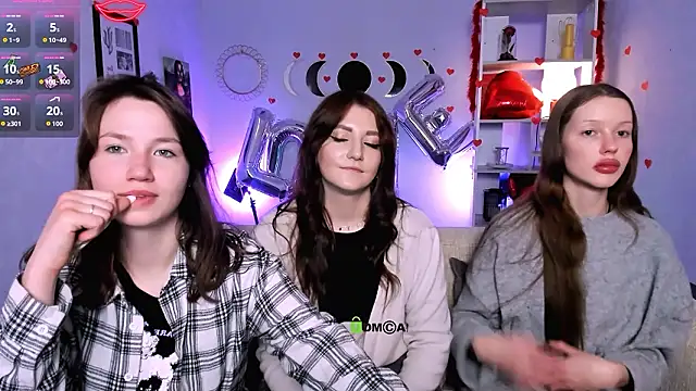 Snapshot of catherine_kitty chatting on 16, 2, 2026 catherine kitty online show from 16, 2, 2026