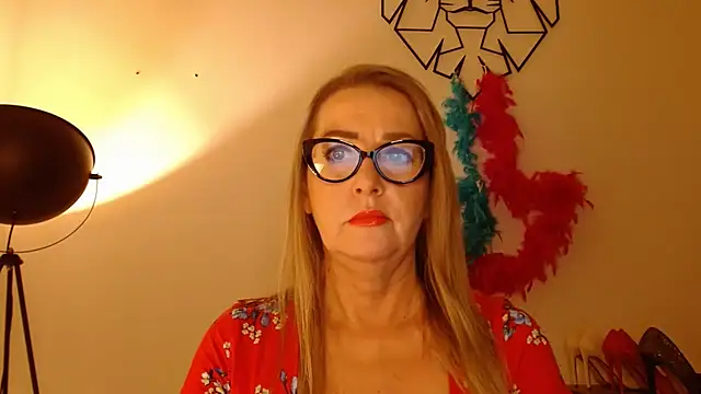 leaxSTAR online show from 3, 12, 2025