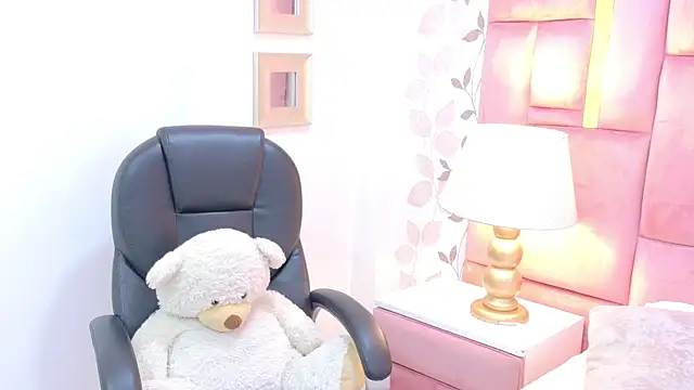 ArianaFranco online show from 20, 5, 2026
