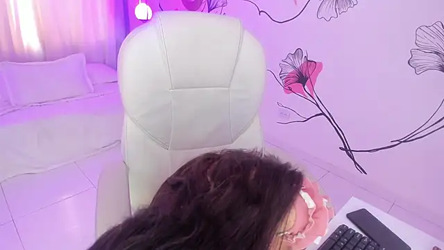 Snapshot of Isabela_Fiorelli chatting on 21, 2, 2025 Isabela Fiorelli online show from 21, 2, 2025
