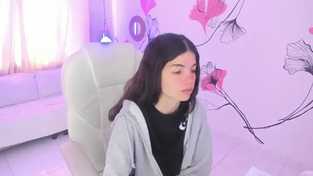 Snapshot of Isabela_Fiorelli chatting on 3, 3, 2025 Isabela Fiorelli online show from 3, 3, 2025