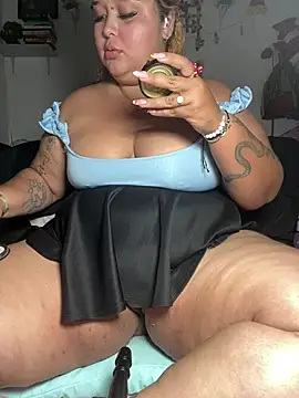 Snapshot of orianna_submissive24 chatting on 7, 6, 2026 orianna submissive24 online show from 7, 6, 2026