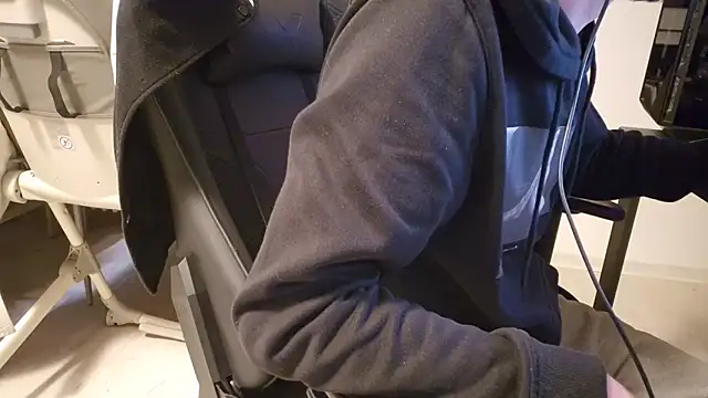 Snapshot of ademandjulia chatting on 10, 10, 2025 ademandjulia online show from 10, 10, 2025