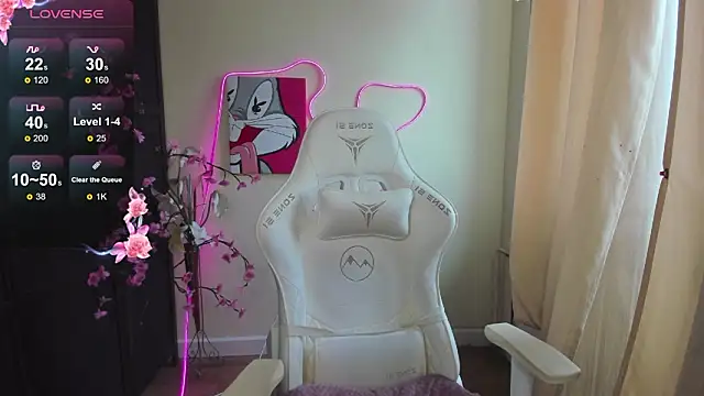 EvelinaLuu online show from 8, 3, 2026