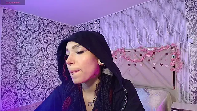 Snapshot of Issa_tay1 chatting on 7, 5, 2026 Issa tay1 online show from 7, 5, 2026