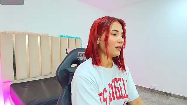 Snapshot of Gaby_tay1 chatting on 10, 3, 2025 Gaby tay1 online show from 10, 3, 2025