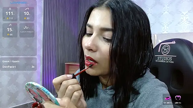 Snapshot of Gaby_tay1 chatting on 5, 10, 2025 Gaby tay1 online show from 5, 10, 2025