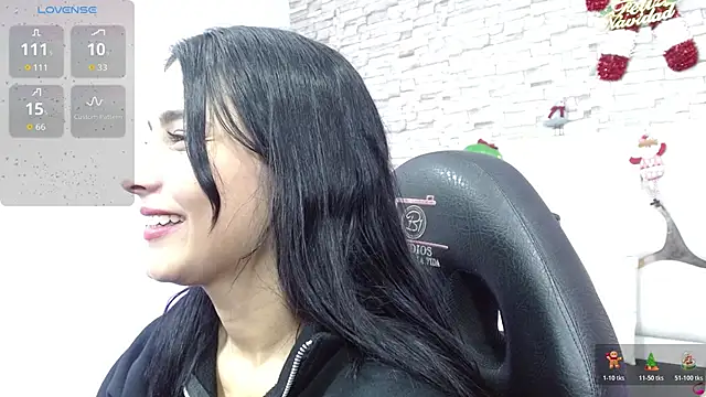 Snapshot of Gaby_tay1 chatting on 16, 12, 2025 Gaby tay1 online show from 16, 12, 2025