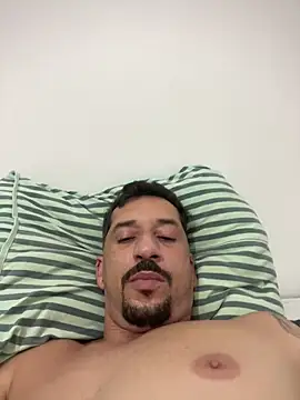 Snapshot of MateusBH123 chatting on 2, 2, 2026 MateusBH123 online show from 2, 2, 2026