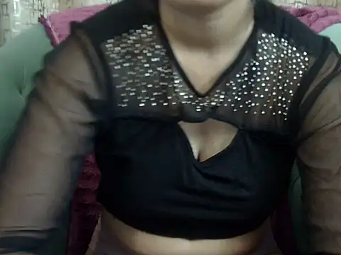 Snapshot of Dolly1206 chatting on 9, 10, 2025 Dolly1206 online show from 9, 10, 2025