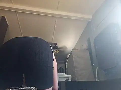 ShysluutGia online show from 8, 2, 2025