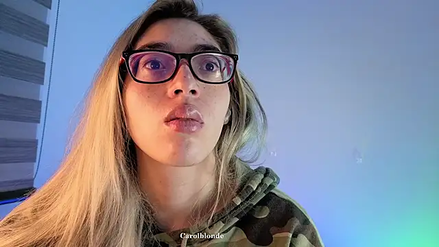 Carolblonde online show from 26, 5, 2026