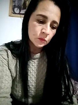 Snapshot of Alanna_11 chatting on 16, 10, 2025 Alanna 11 online show from 16, 10, 2025