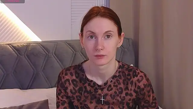 Snapshot of JoYung chatting on 2, 3, 2025 JoYung online show from 2, 3, 2025