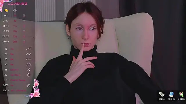 Snapshot of JoYung chatting on 29, 9, 2025 JoYung online show from 29, 9, 2025