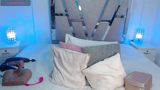 Snapshot of KathyLee69_ chatting on 19, 9, 2025 KathyLee69  online show from 19, 9, 2025