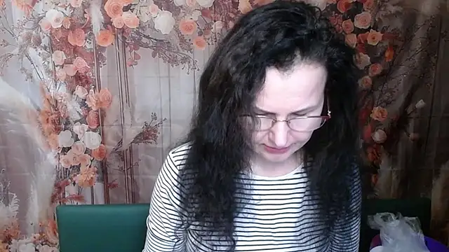 Snapshot of Miroslava_Happi chatting on 2, 3, 2026 Miroslava Happi online show from 2, 3, 2026