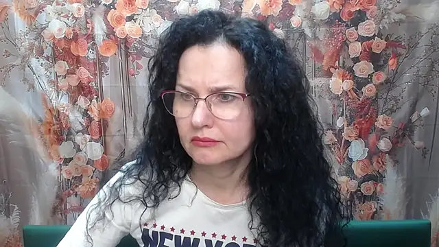 Snapshot of Miroslava_Happi chatting on 12, 3, 2026 Miroslava Happi online show from 12, 3, 2026