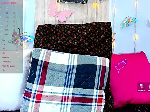 Snapshot of corynatayler chatting on 5, 2, 2025 corynatayler online show from 5, 2, 2025