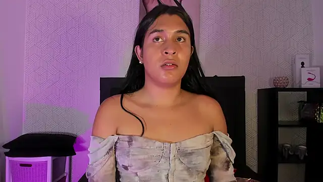 Selena fox7 online show from 13, 2, 2026