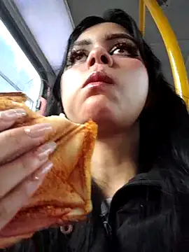 Snapshot of CHLOE_ISABELL chatting on 21, 3, 2025 CHLOE ISABELL online show from 21, 3, 2025