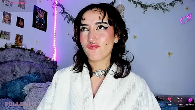 roxxystar  online show from 7, 3, 2025