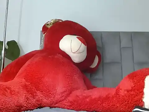 ian maik online show from 20, 2, 2025