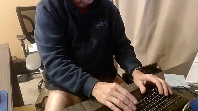 Snapshot of olderandwiser2 chatting on 10, 3, 2026 olderandwiser2 online show from 10, 3, 2026