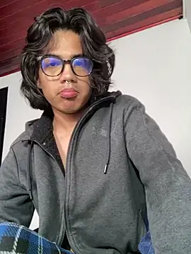 shadowsofgarden online show from 19, 2, 2025