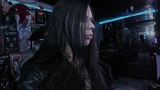 Snapshot of rotten_dreams chatting on 8, 9, 2025 rotten dreams online show from 8, 9, 2025