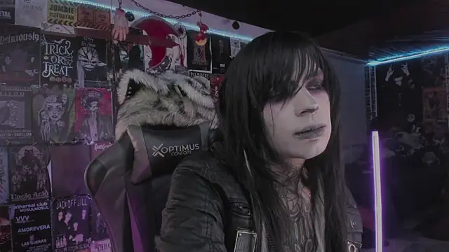 Snapshot of rotten_dreams chatting on 5, 6, 2026 rotten dreams online show from 5, 6, 2026