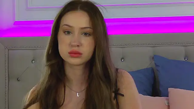 Snapshot of Jackie_White_ chatting on 13, 9, 2025 Jackie White  online show from 13, 9, 2025