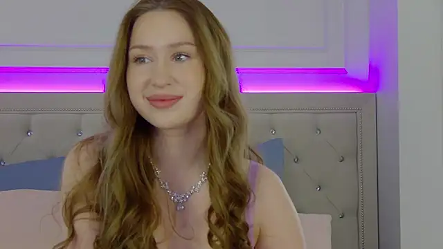 Snapshot of Jackie_White_ chatting on 11, 10, 2025 Jackie White  online show from 11, 10, 2025