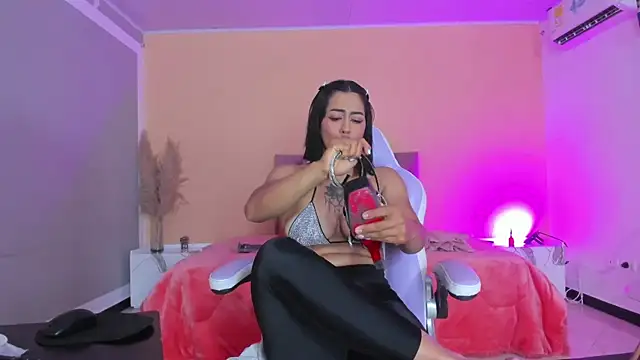 cristal crossfitx online show from 13, 11, 2025