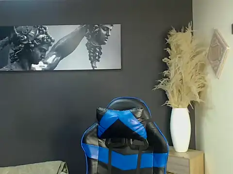 mchissexx online show from 11, 11, 2025