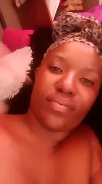 Coco Nile online show from 5, 3, 2025