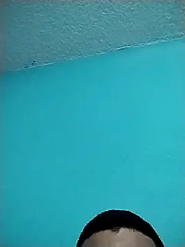 Snapshot of Luiyi1997 chatting on 23, 2, 2025 Luiyi1997 online show from 23, 2, 2025