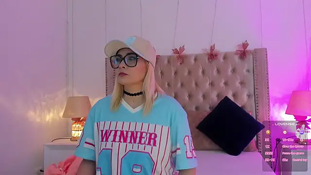 CandieGilson   online show from 23, 2, 2026