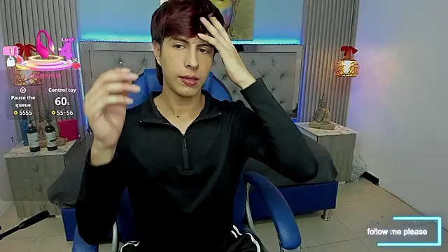 Snapshot of Estiv18_ chatting on 19, 1, 2026 Estiv18 online show from 19, 1, 2026