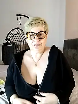 Pumabionda online show from 18, 3, 2025