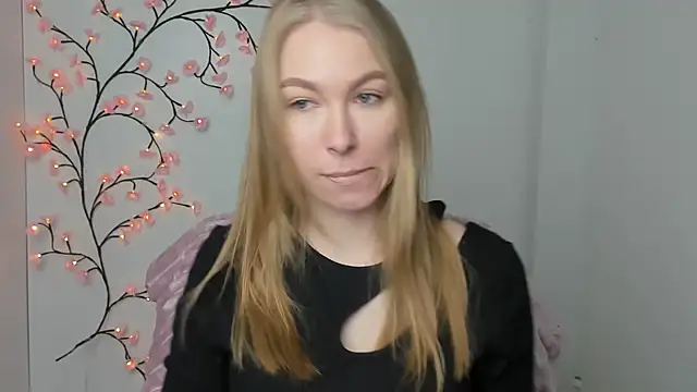 Dana flowers online show from 22, 12, 2025